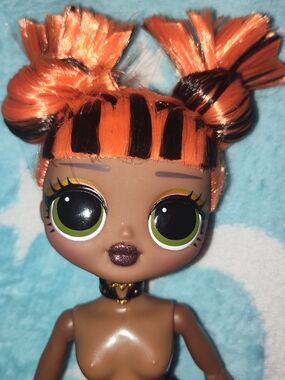 Lol Surprise OMG Dolls Missy Meow in Orange & Black Hair with Green Eyes